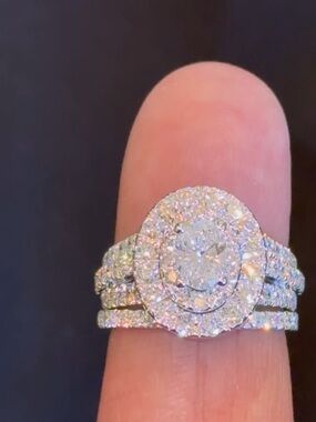 Diamond Halo Oval Engagement Ring Set 10k White gold! 3 carats!